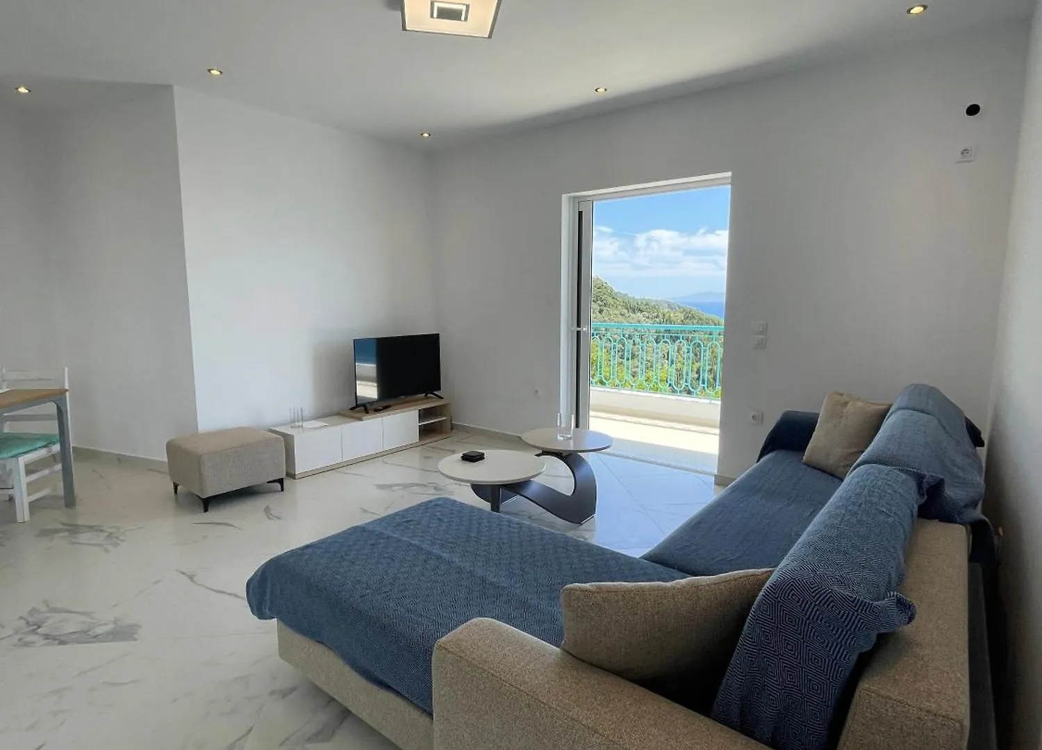 Endless Blue Apartments Dhermi