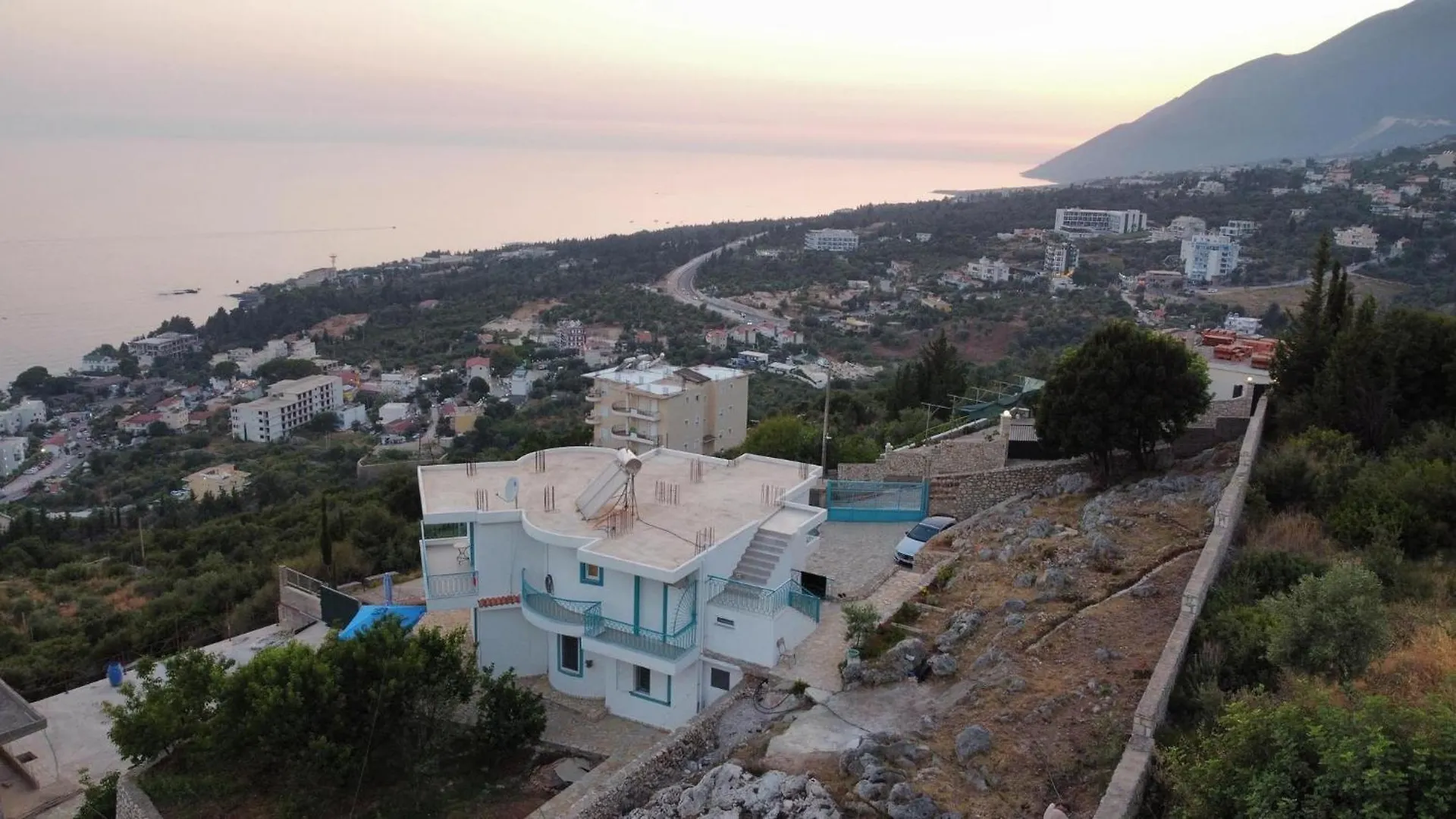 Endless Blue Apartments Dhermi 0*,